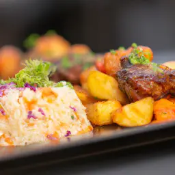 Teaser Image: Yassa Poulet